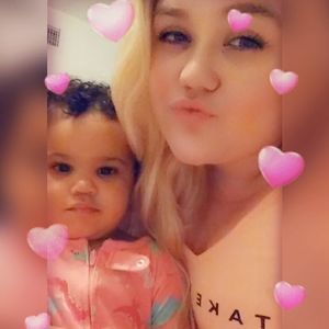 Meet your Posher, Julieann